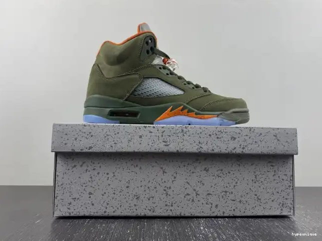 HYPE DD0587-308 Jordan Air Olive 5 0425